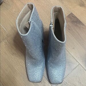 🎅🏽Chase & Chloe Women’s Bling Boots Size 6.5